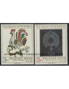 SELLOS DE CHECOESLOVAQUIA 1974 - TESOROS DEL CASTILLO DE PRAGA - 2 VALORES - CORREO