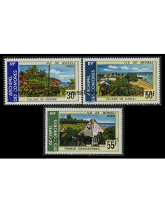 SELLOS DE COMORES 1975 - LUGARES DE LA ISLA DE MOHELI - 3 VALORES - CORREO
