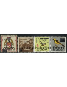 SELLOS ECUADOR 1967 - SELLOS AEREOS DE 1958-66 - 4 VALORES SOBRECARGADOS - CORREO