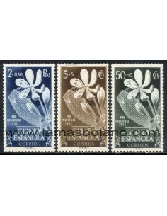 SELLOS GUINEA ESPAÑOLA 1952 - PRO INDIGENAS - 3 VALORES - CORREO