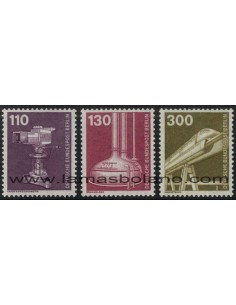 SELLOS ALEMANIA BERLIN 1982 - INDUSTRIA Y TECNICA - 3 VALORES - CORREO
