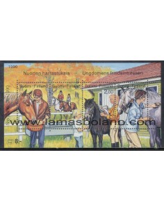 SELLOS FINLANDIA 1990 - LA EQUITACION PASATIEMPO DE LOS JOVENES - HOJITA BLOQUE