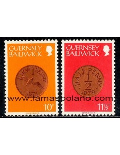 SELLOS GUERNSEY 1980 - MONEDAS - 2 VALORES - CORREO