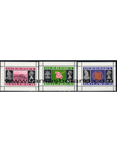 SELLOS GUERNSEY 1971 - EFIGIE DE LA REINA Y CASTILLO CORNET, FLOR Y ESCUDO - 3 VALORES EMITIDOS EN CARNET - CORREO