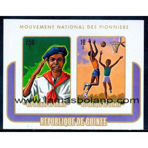 SELLOS GUINEA REPUBLICA 1974 - BOY SCOUTS - 2 VALORES SIN DENTAR HOJA - CORREO